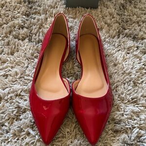 Women’s Red Patent Pointed-Toe Flats